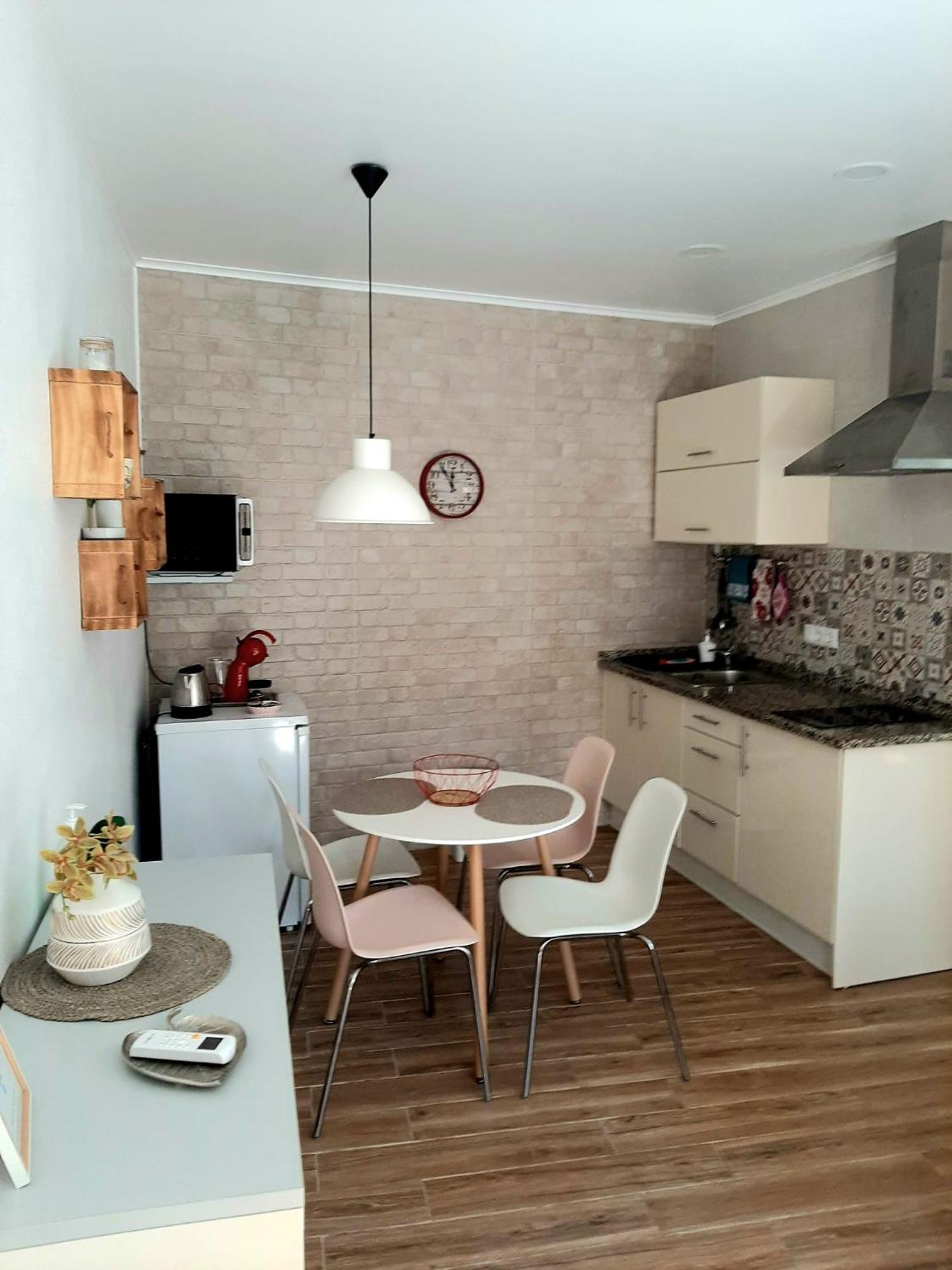 Casa Barbara - No Centro Historico De Aljezur Villa Екстериор снимка